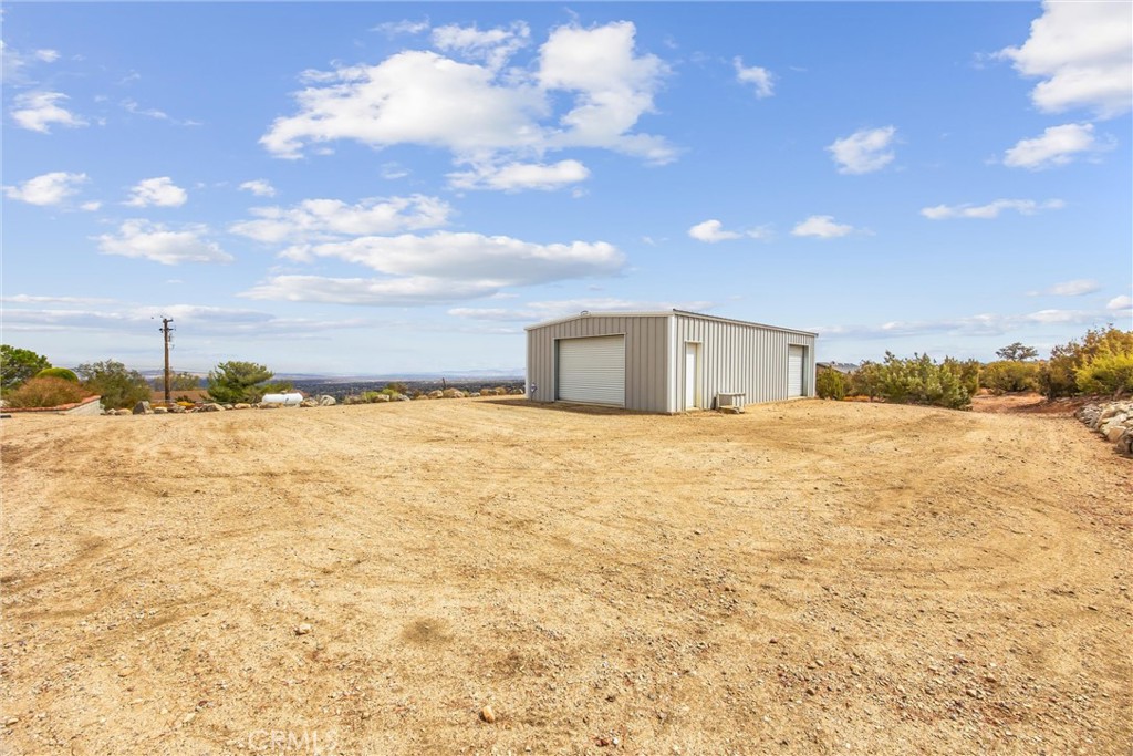 325 Canyon Road