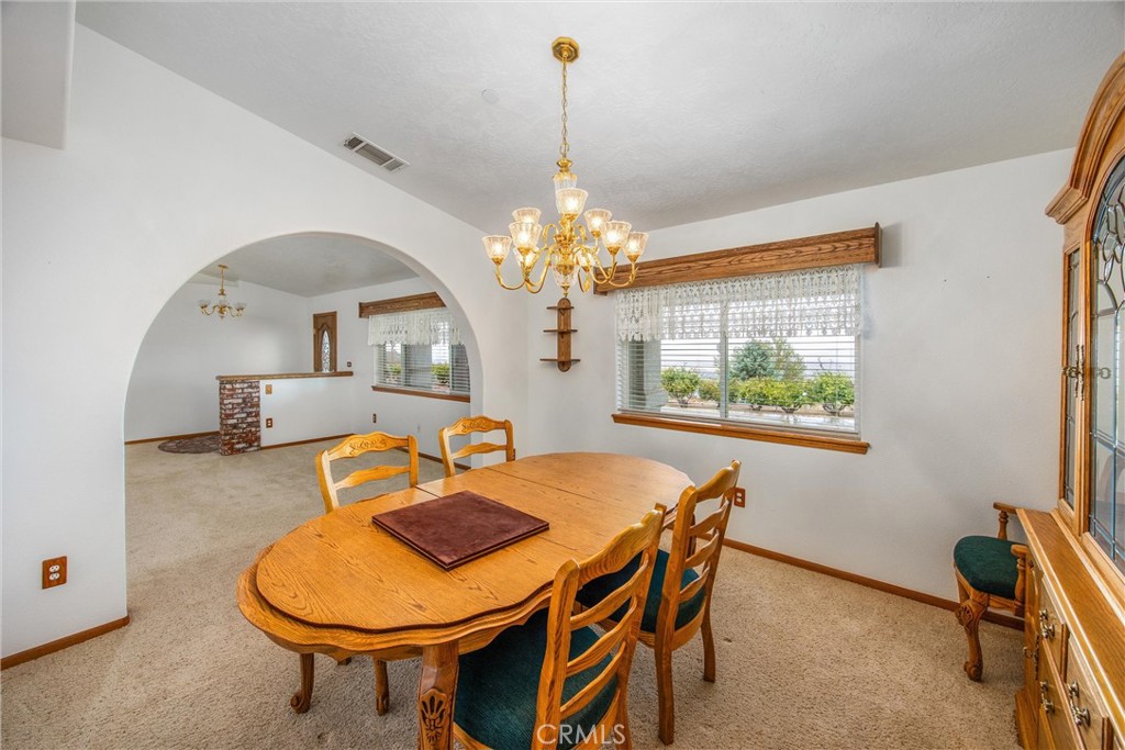 325 Canyon Road