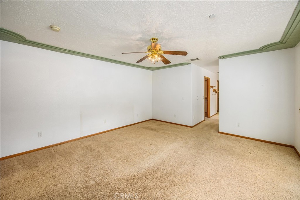 325 Canyon Road