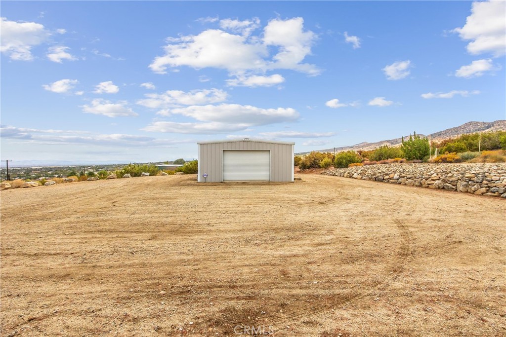 325 Canyon Road