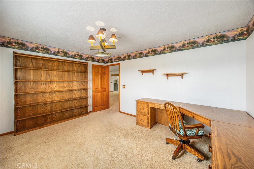 325 Canyon Road