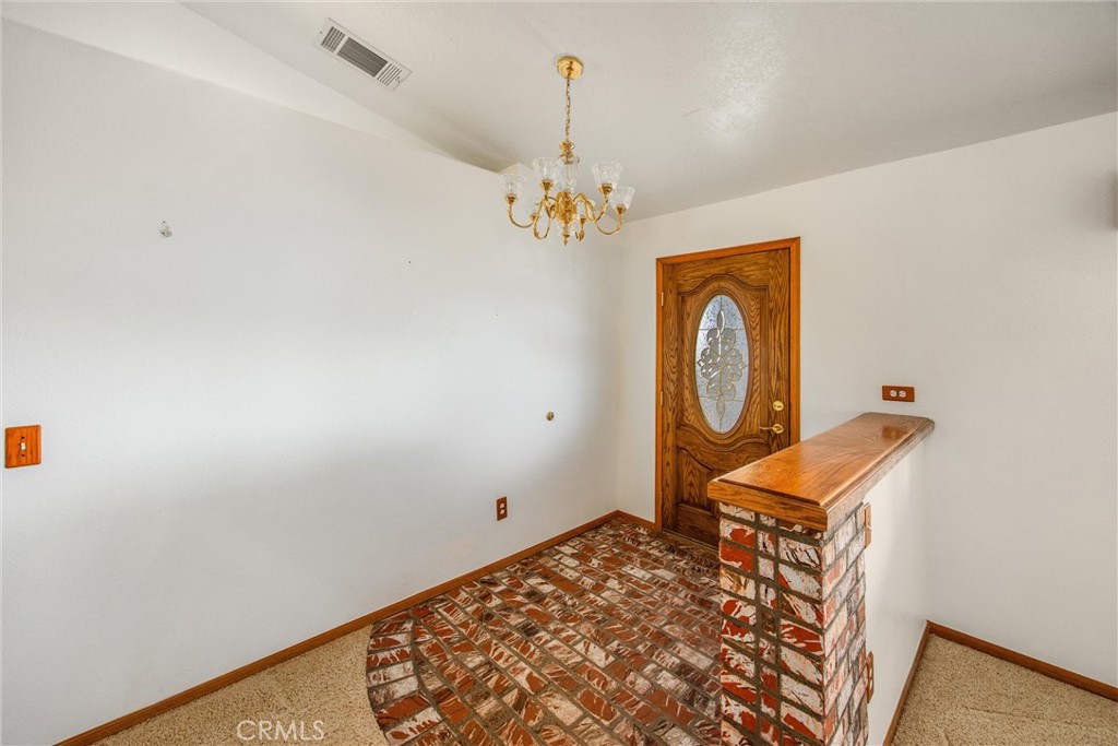 325 Canyon Road
