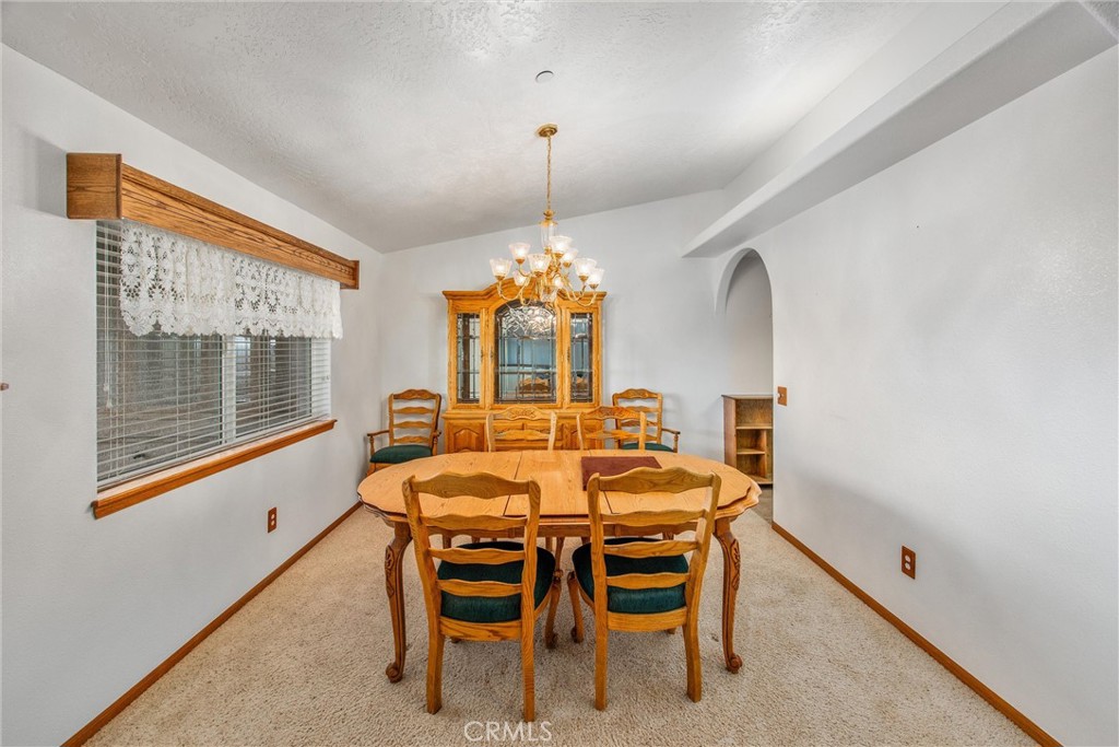 325 Canyon Road