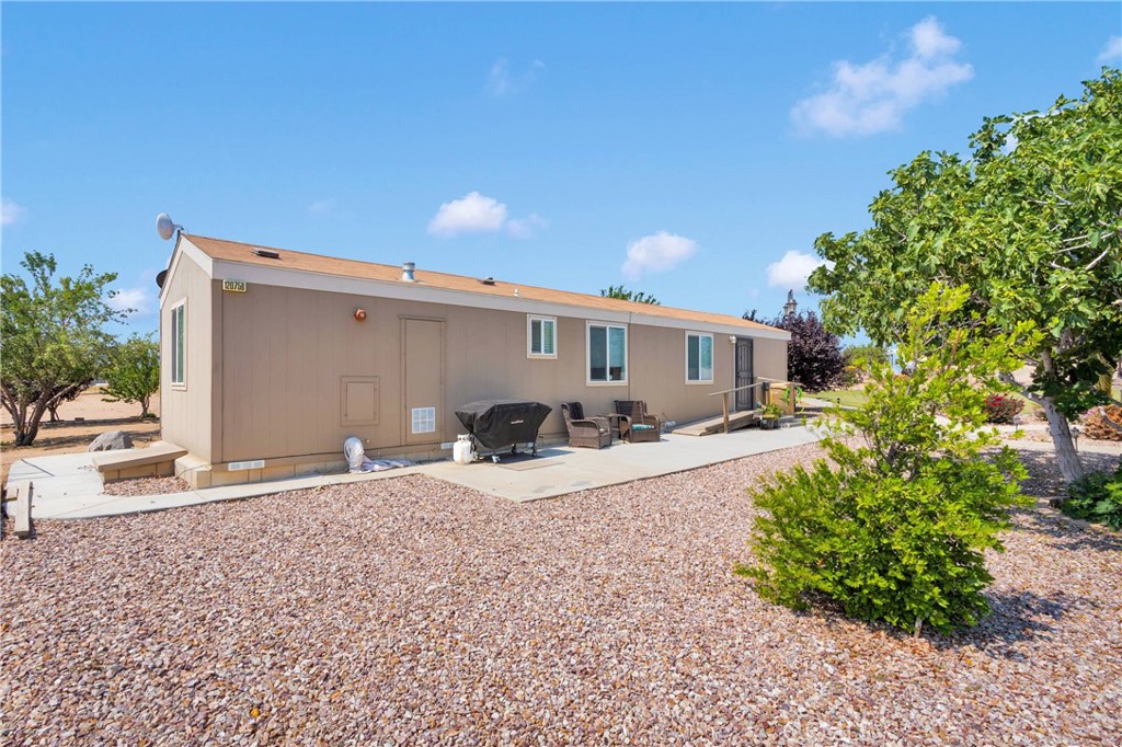 12075 Lamplighter Lane