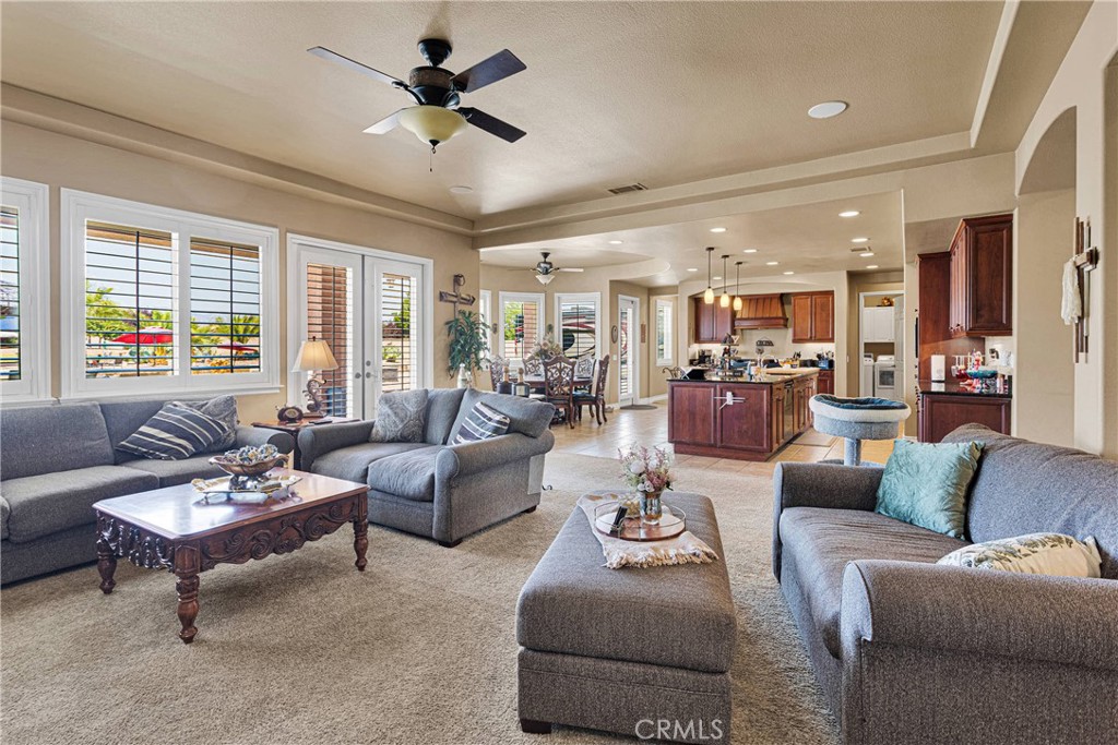 12075 Lamplighter Lane
