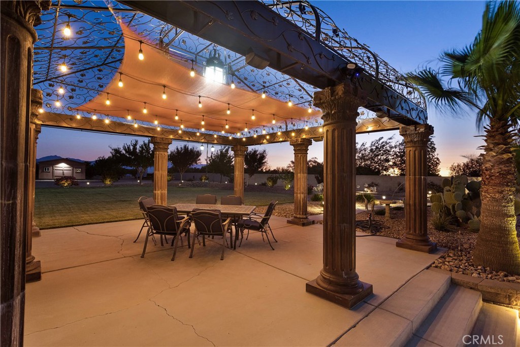 12075 Lamplighter Lane