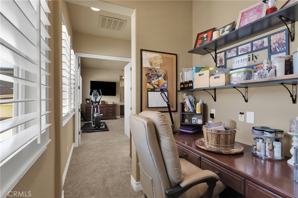 12075 Lamplighter Lane