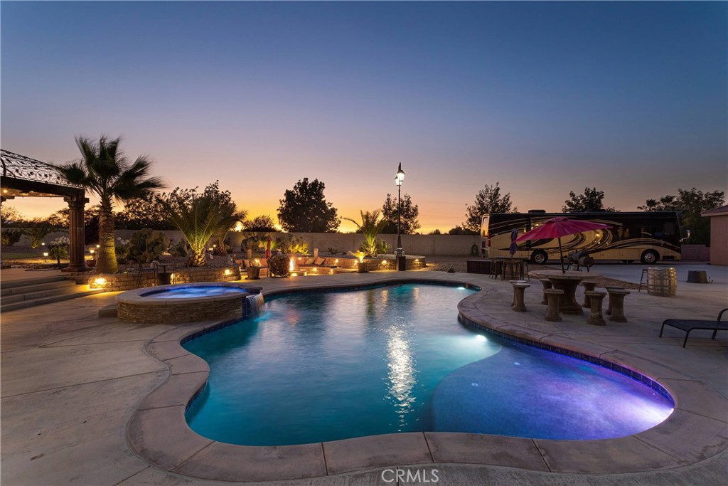 12075 Lamplighter Lane