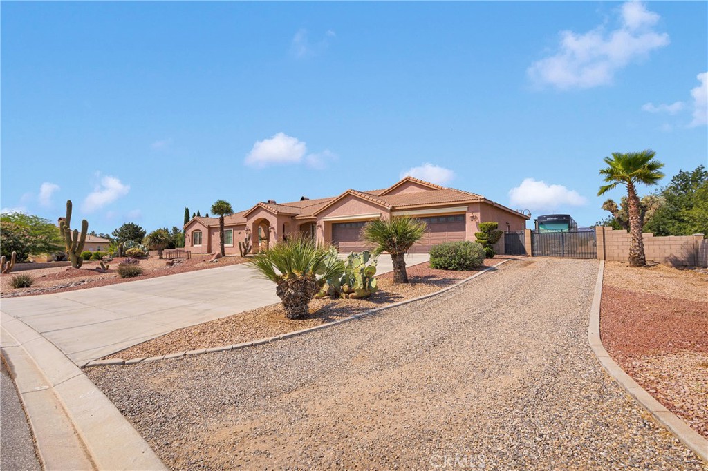 12075 Lamplighter Lane