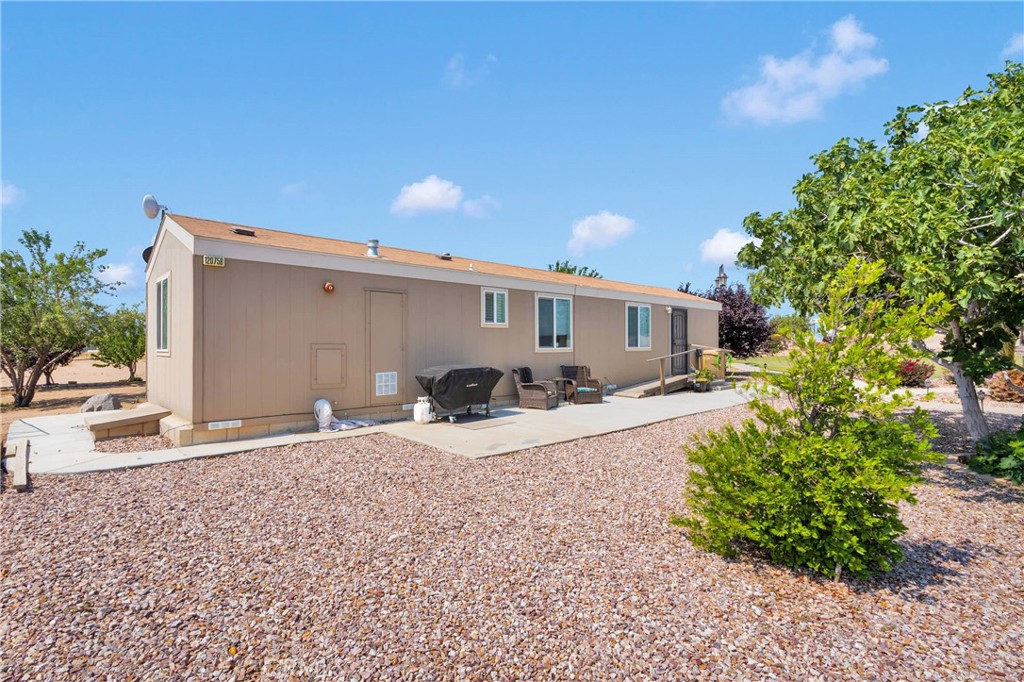 12075 Lamplighter Lane