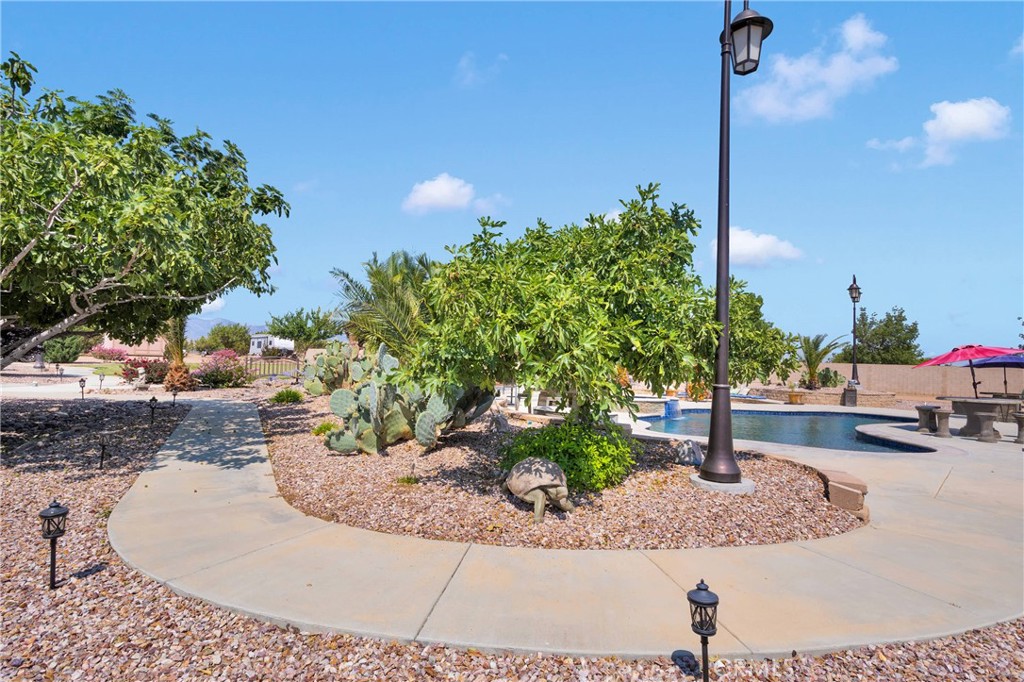 12075 Lamplighter Lane