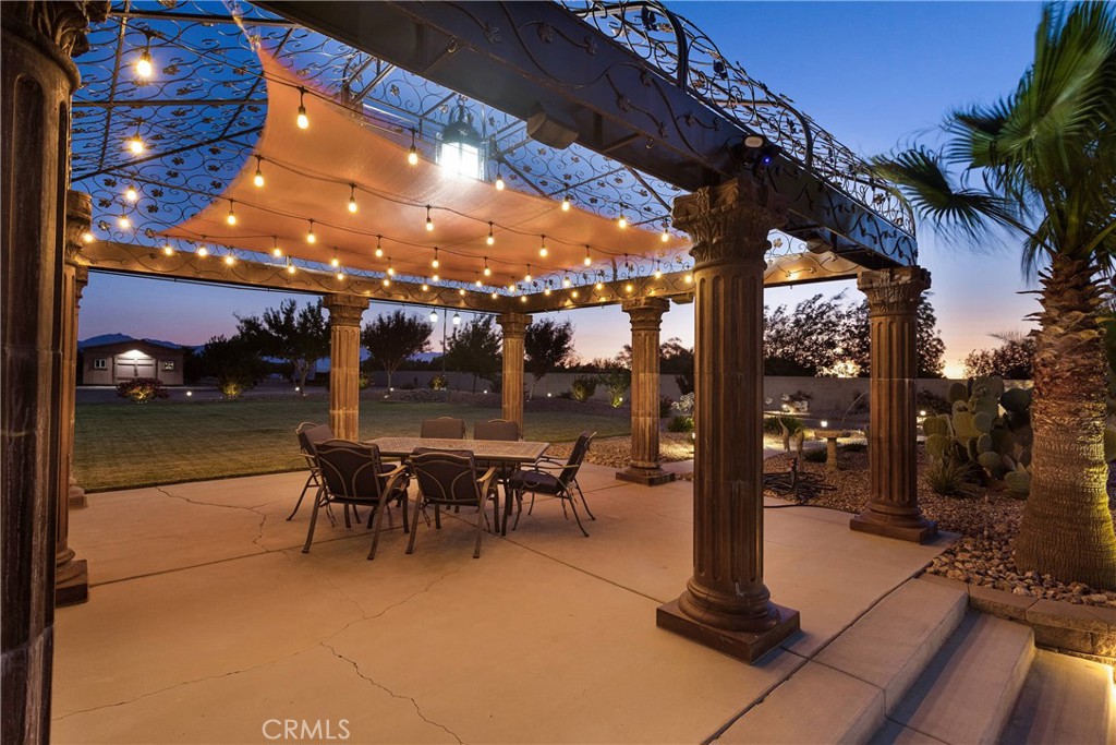 12075 Lamplighter Lane