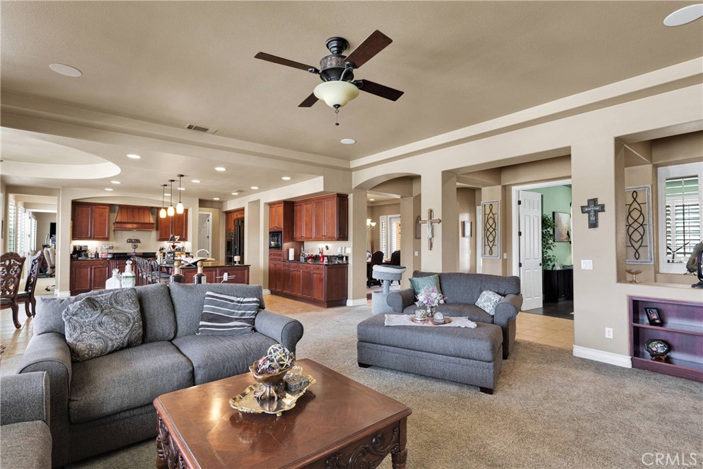 12075 Lamplighter Lane