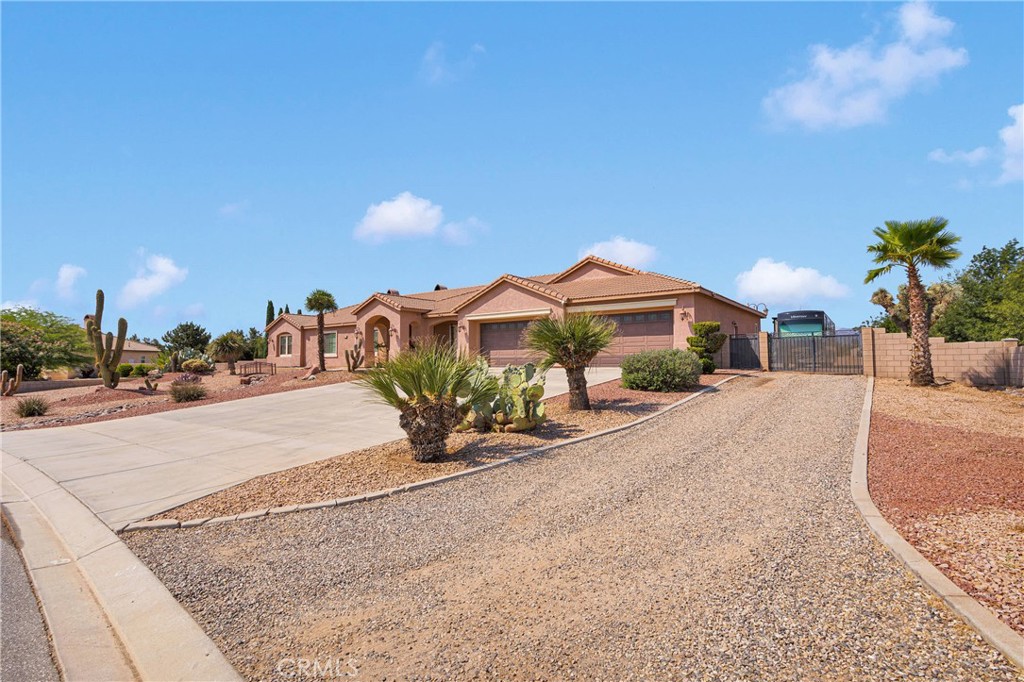 12075 Lamplighter Lane