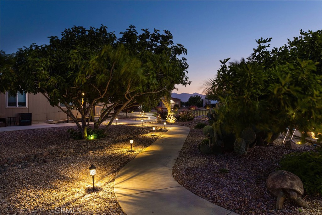 12075 Lamplighter Lane