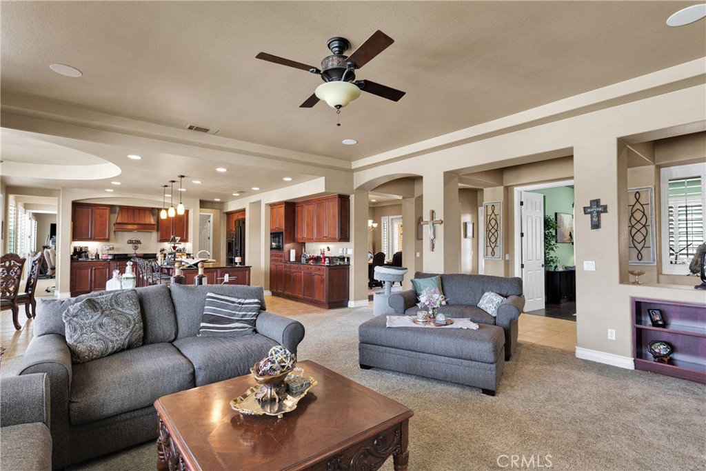 12075 Lamplighter Lane