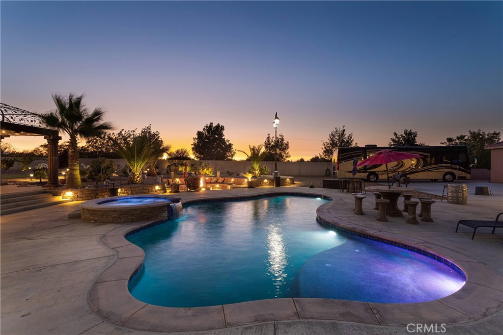 12075 Lamplighter Lane