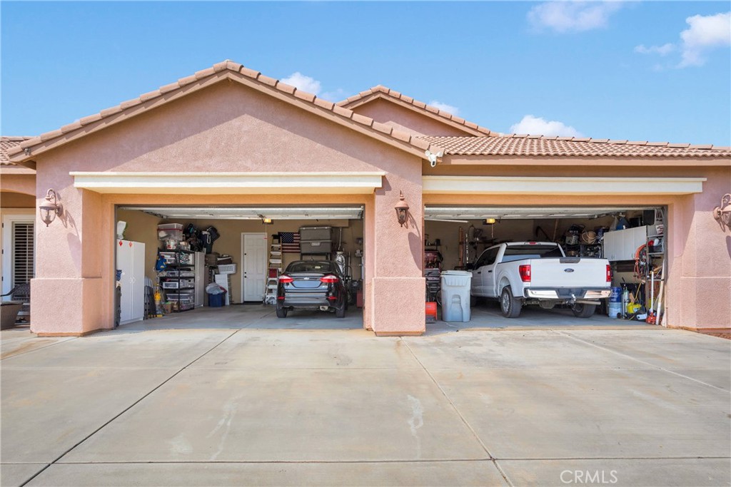 12075 Lamplighter Lane