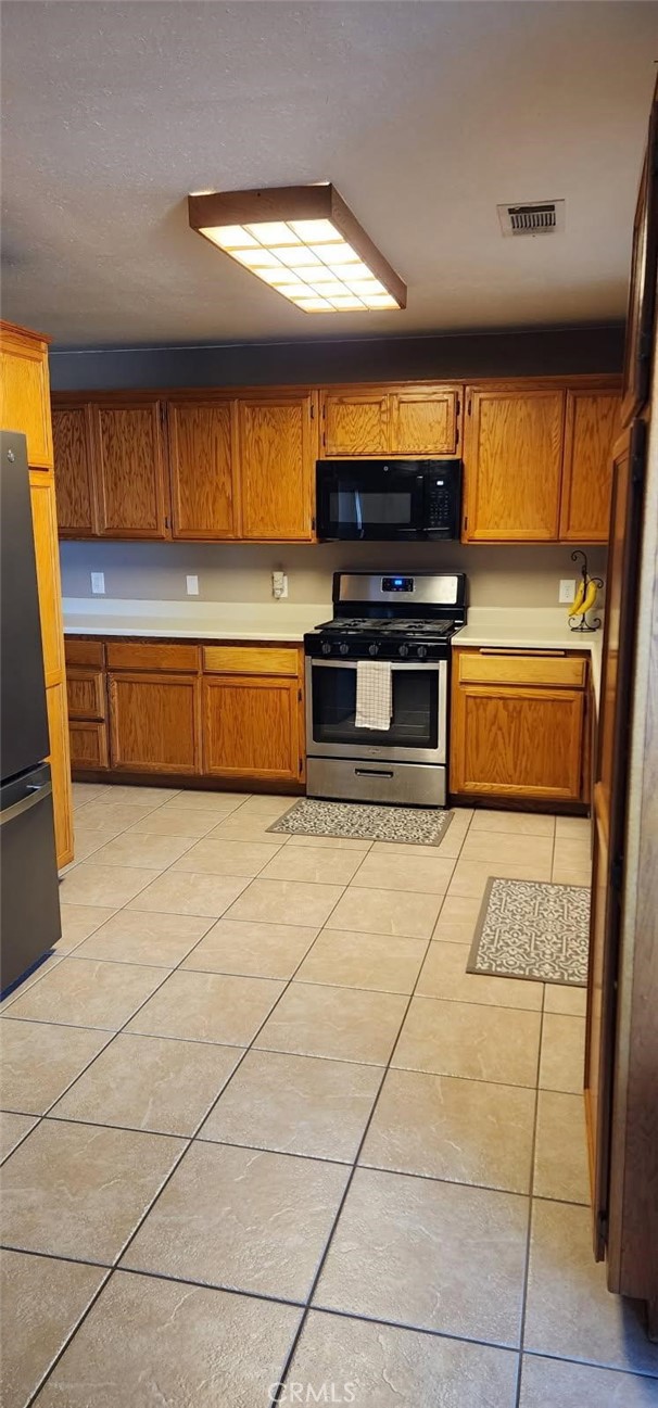 12377 Kiowa Road