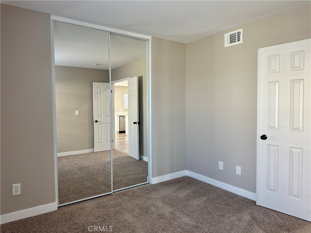 17132 Jurassic Place