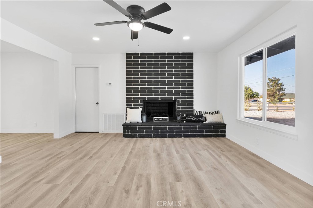 9546 San Pablo Avenue