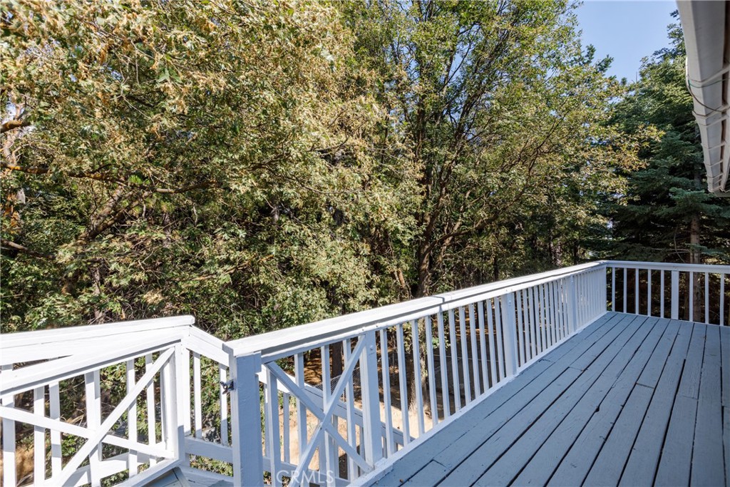 1187 Scenic Way