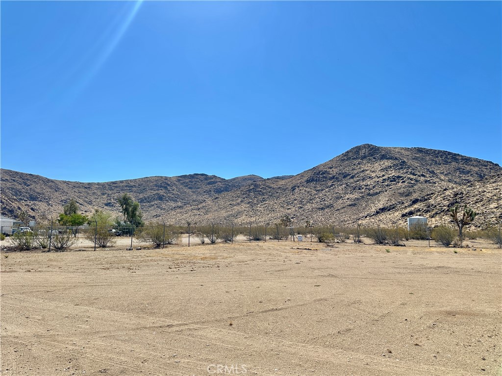 15960 Soft Tail Road