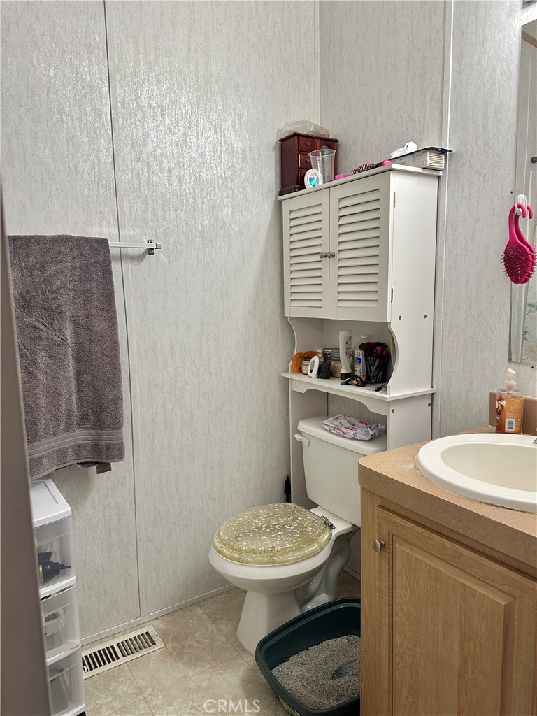 15960 Soft Tail Road