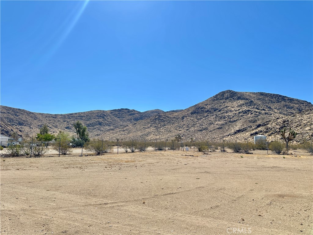 15960 Soft Tail Road