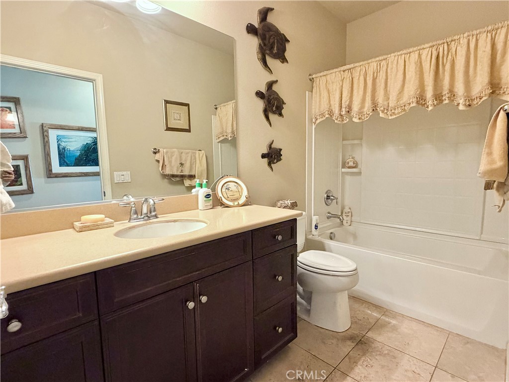 19422 Royal Oaks