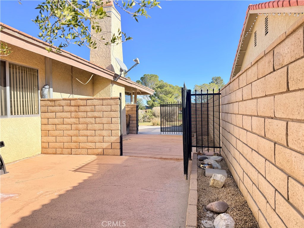 27865 Fairacres Lane