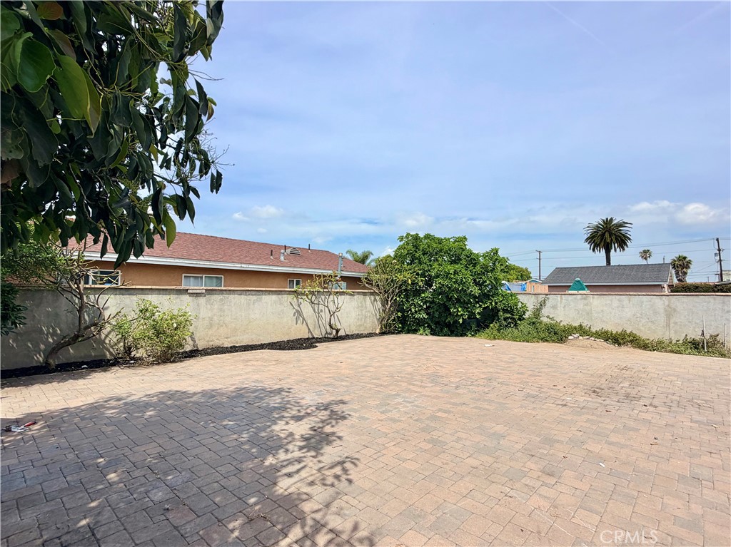 1147 N Island Avenue