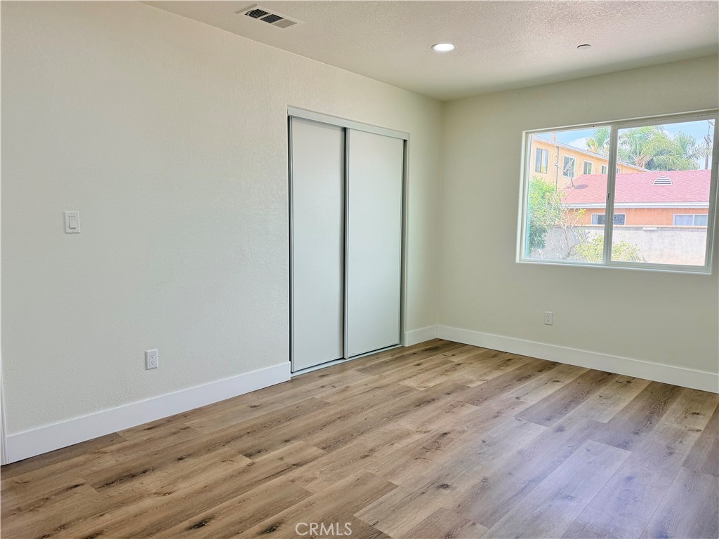 1147 N Island Avenue