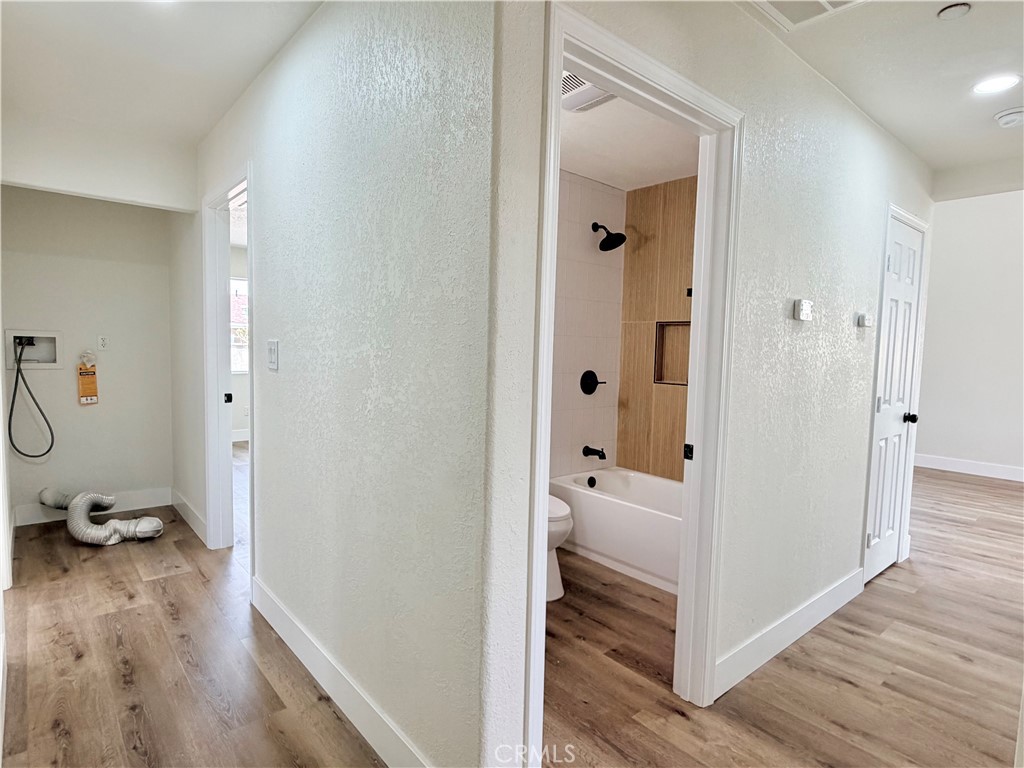 1147 N Island Avenue