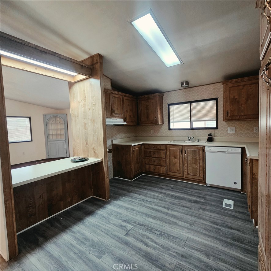 22601 Bear Valley Road 54