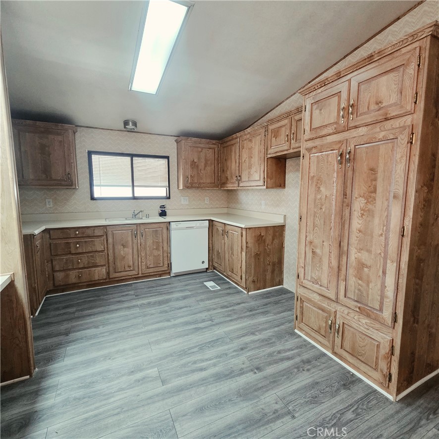 22601 Bear Valley Road 54