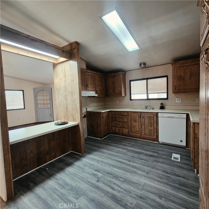 22601 Bear Valley Road 54
