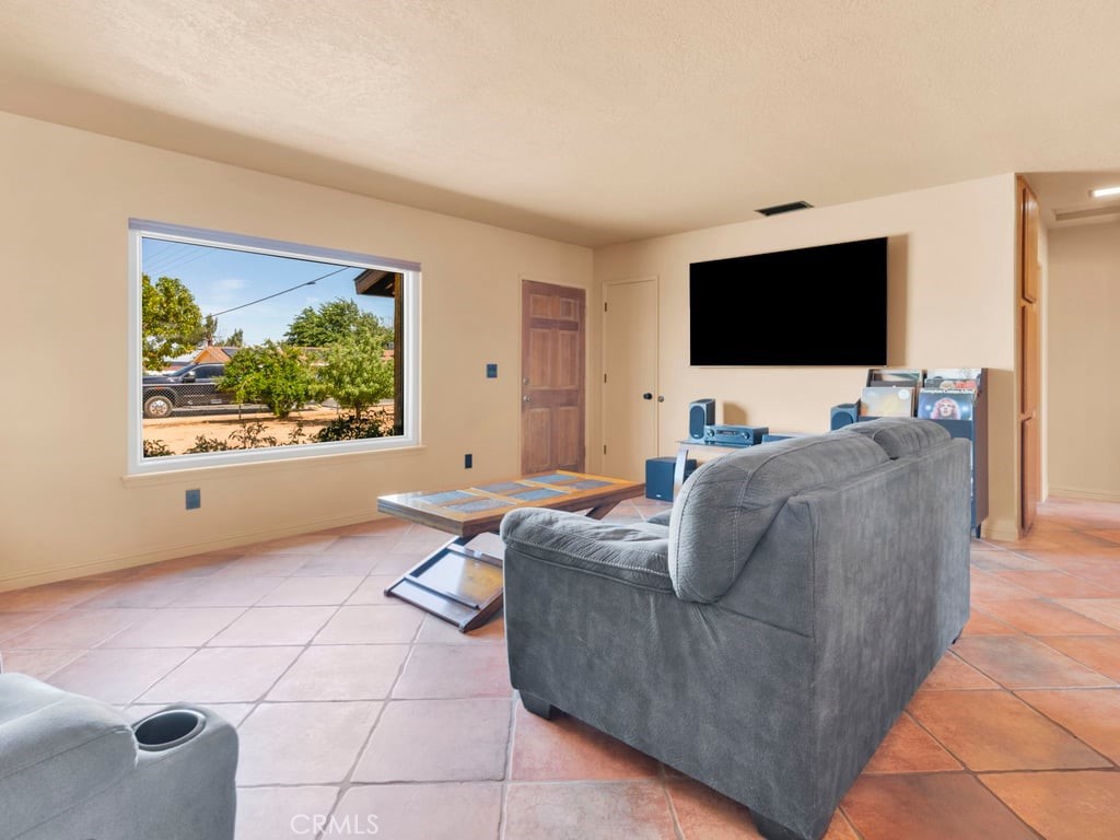 11110 Saratoga Road