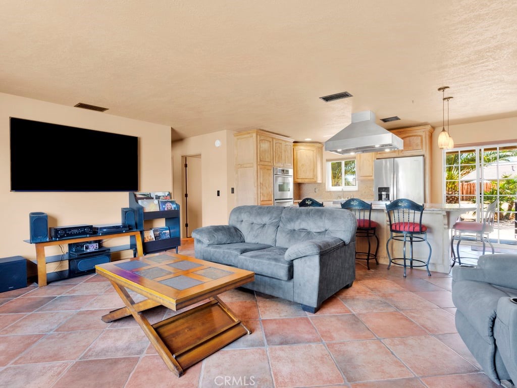 11110 Saratoga Road