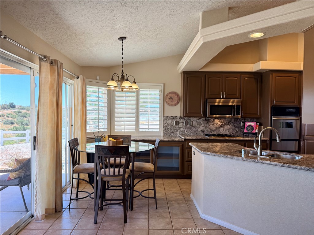 8535 Alta Mesa Road