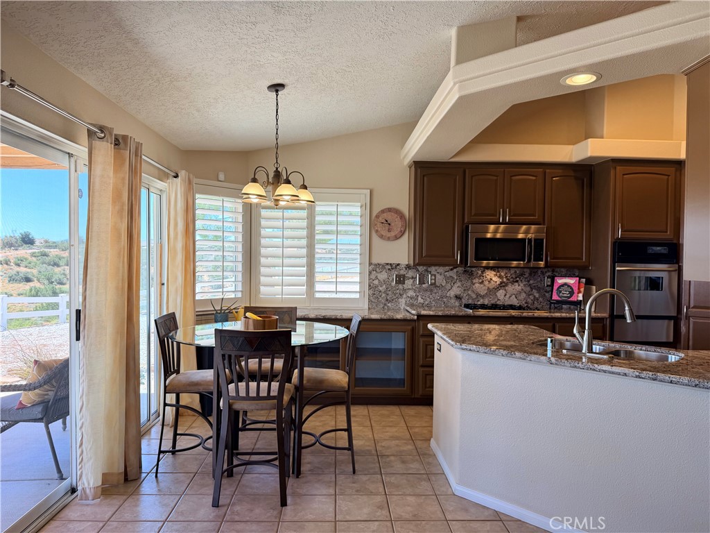 8535 Alta Mesa Road