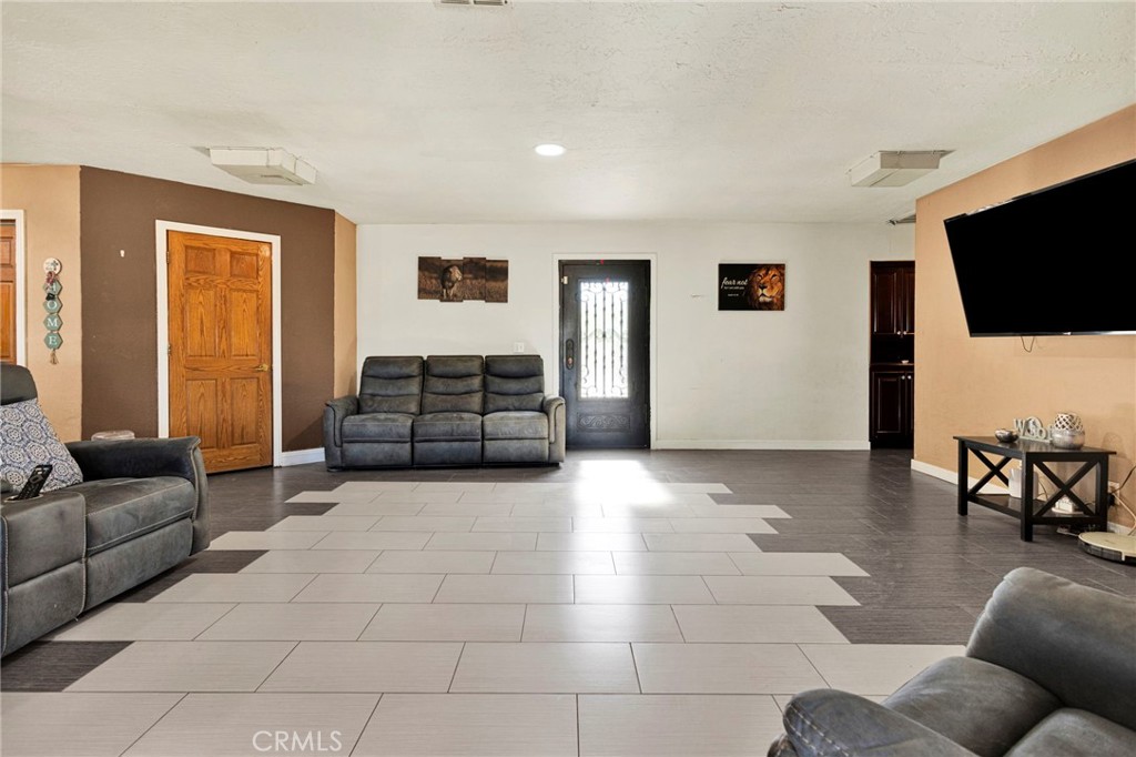 10080 Deep Creek Road