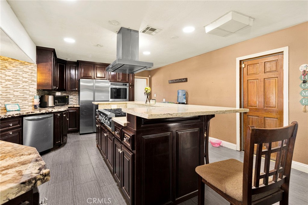 10080 Deep Creek Road