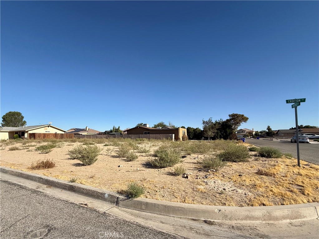 26784 Sheffield Lane