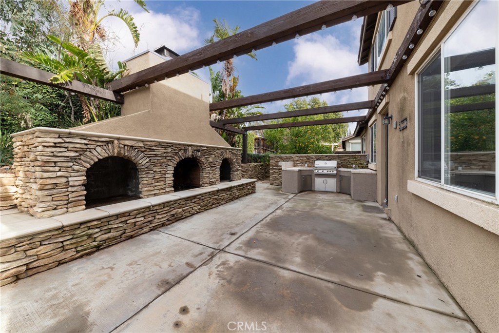 13232 Lambrusco Court