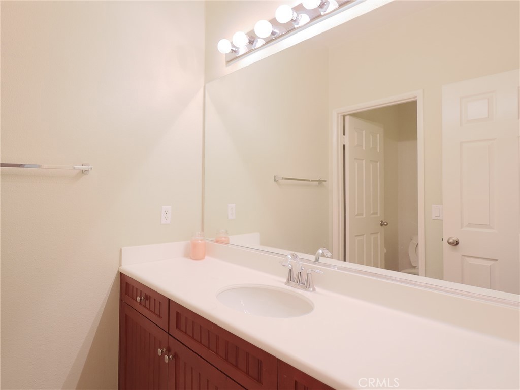 1500 Amsterdam Court