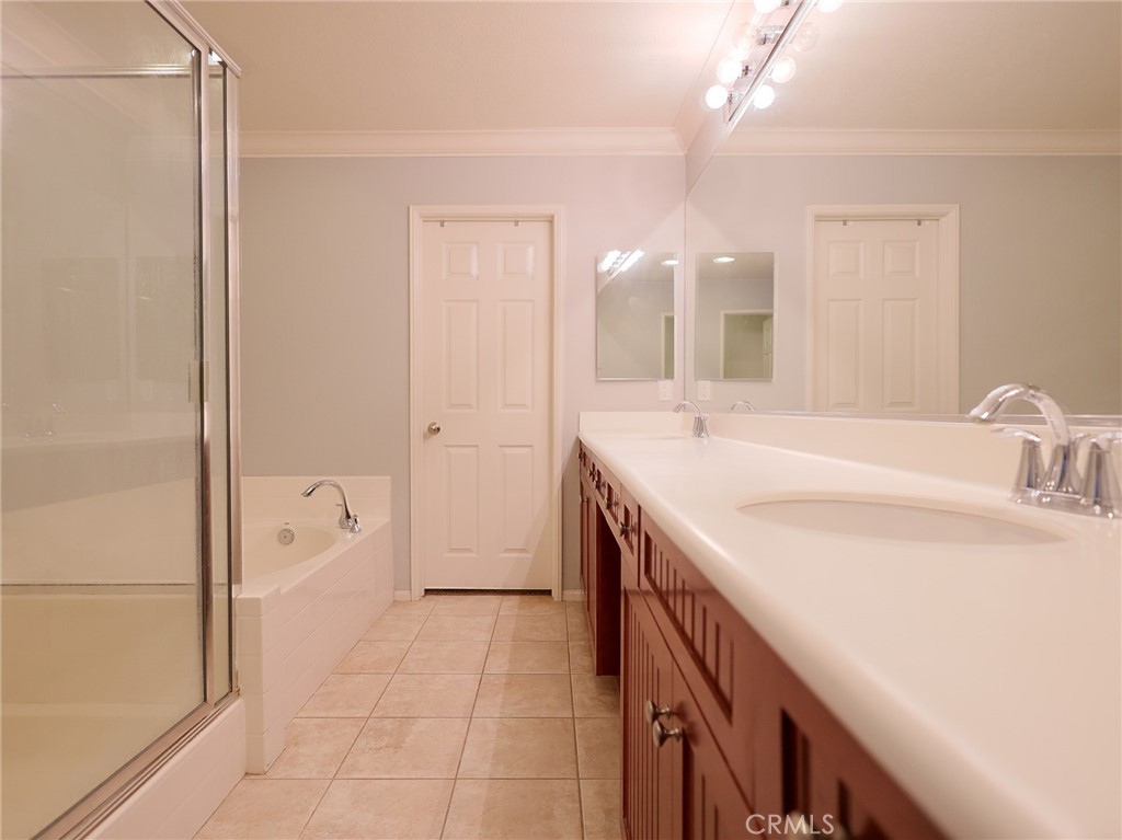 1500 Amsterdam Court