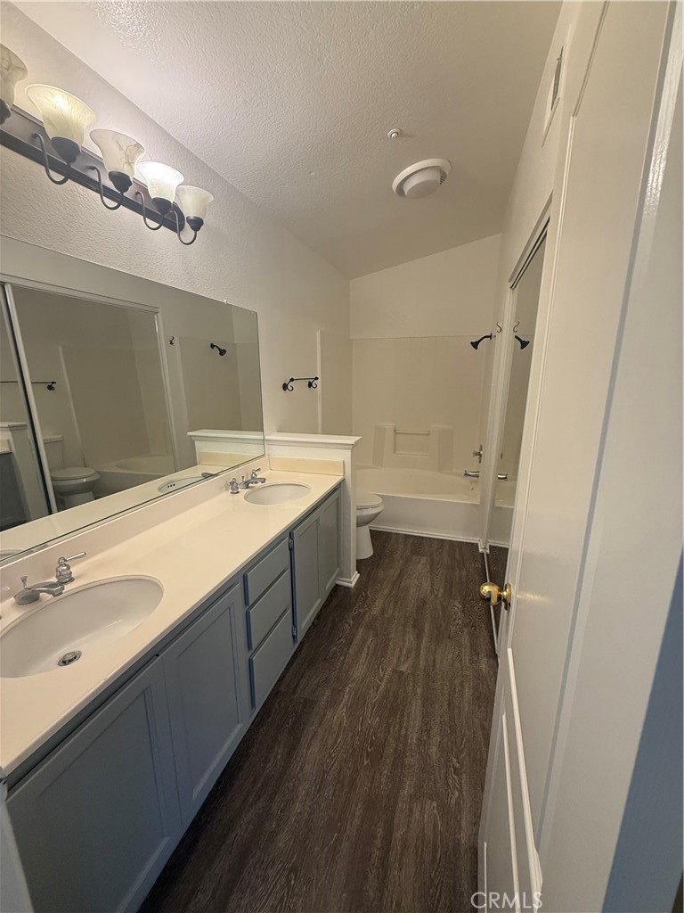 11225 Terra Vista
