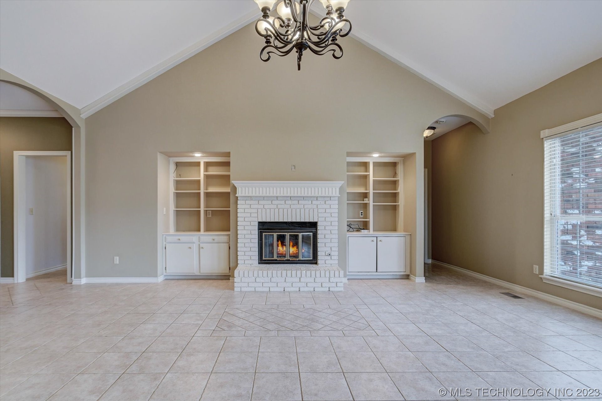 6609 E 78th Street
