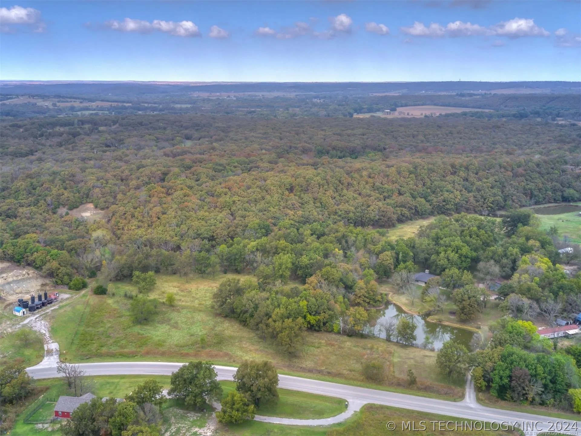 3166 County Road 2706 Road
